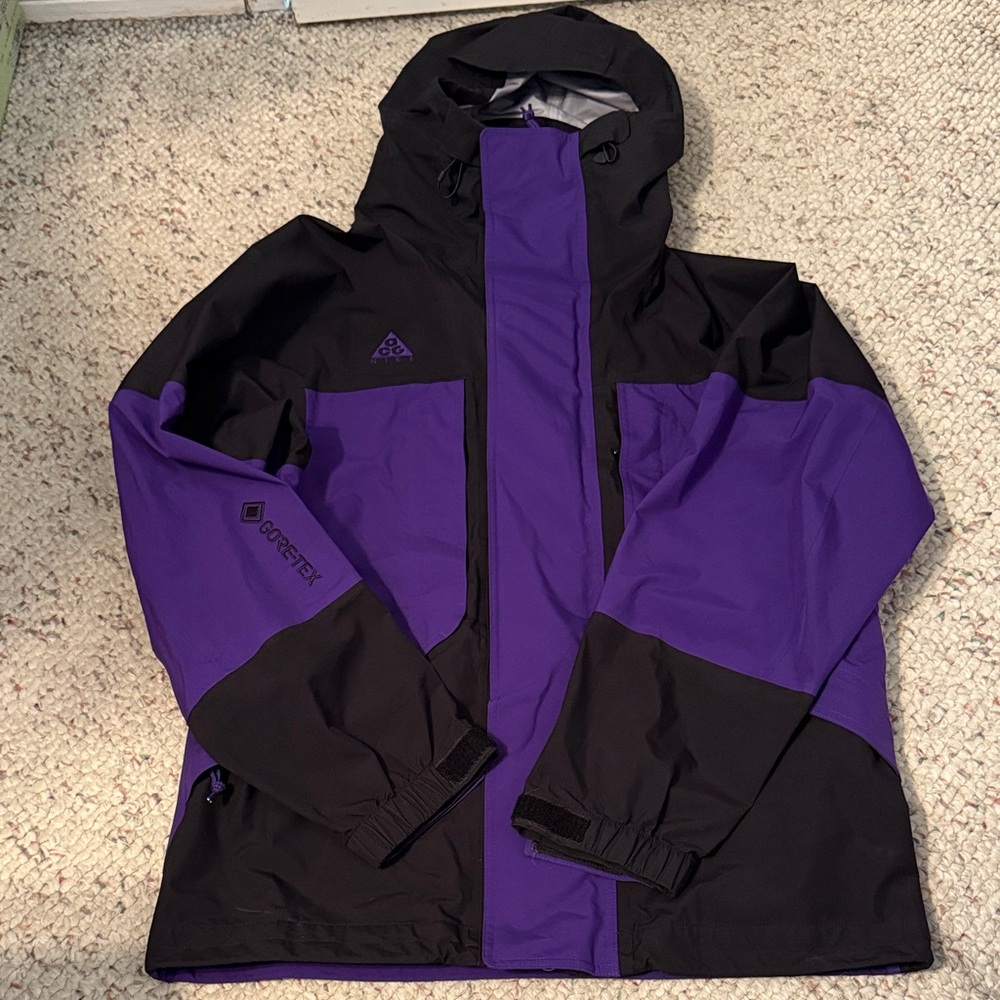 Nike ACG Gore-Tex Black and Purple Hooded Jacket